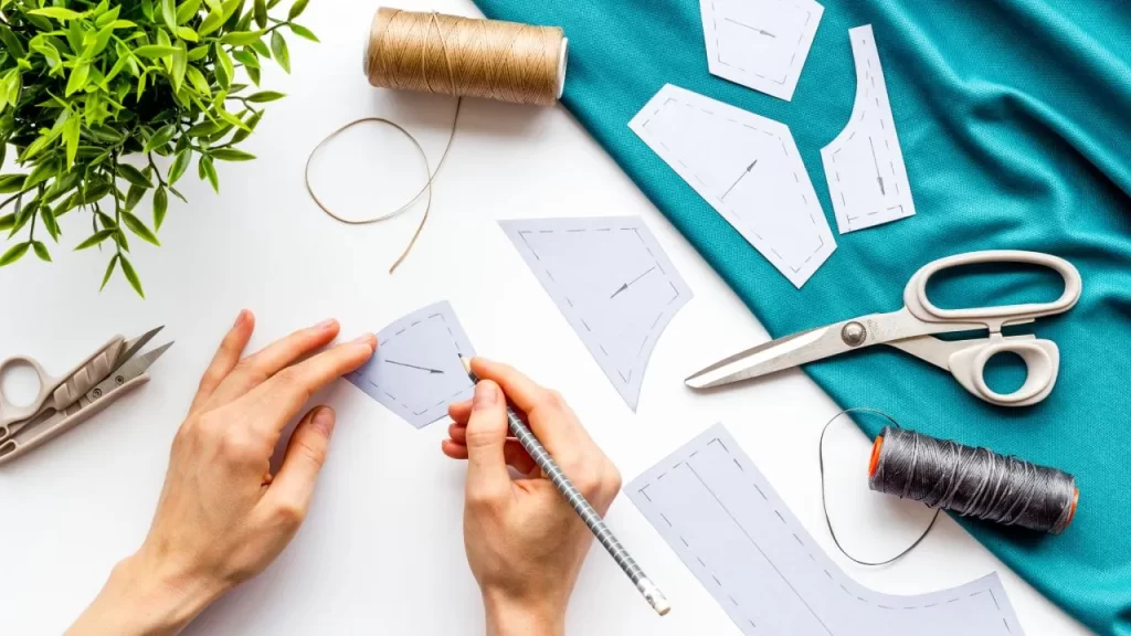 درفتینگ در طراحی پوشاک چیست